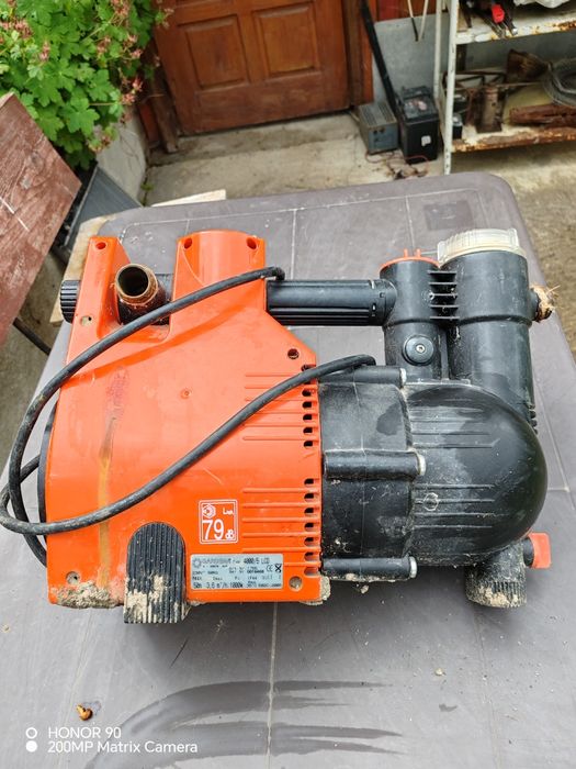 Хидрофобна помпа Gardenia 4000/5 LCD