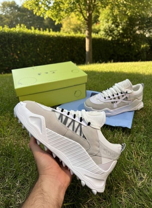 Off White Odsy Alb - Full Box