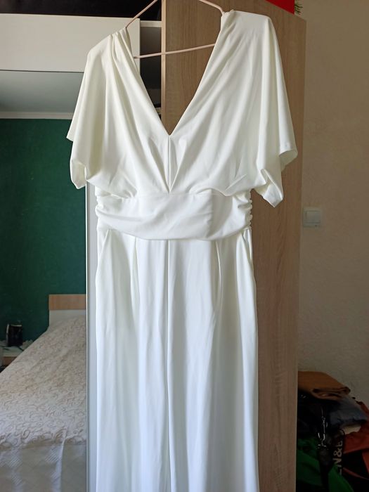 Продаются новые платья!!!