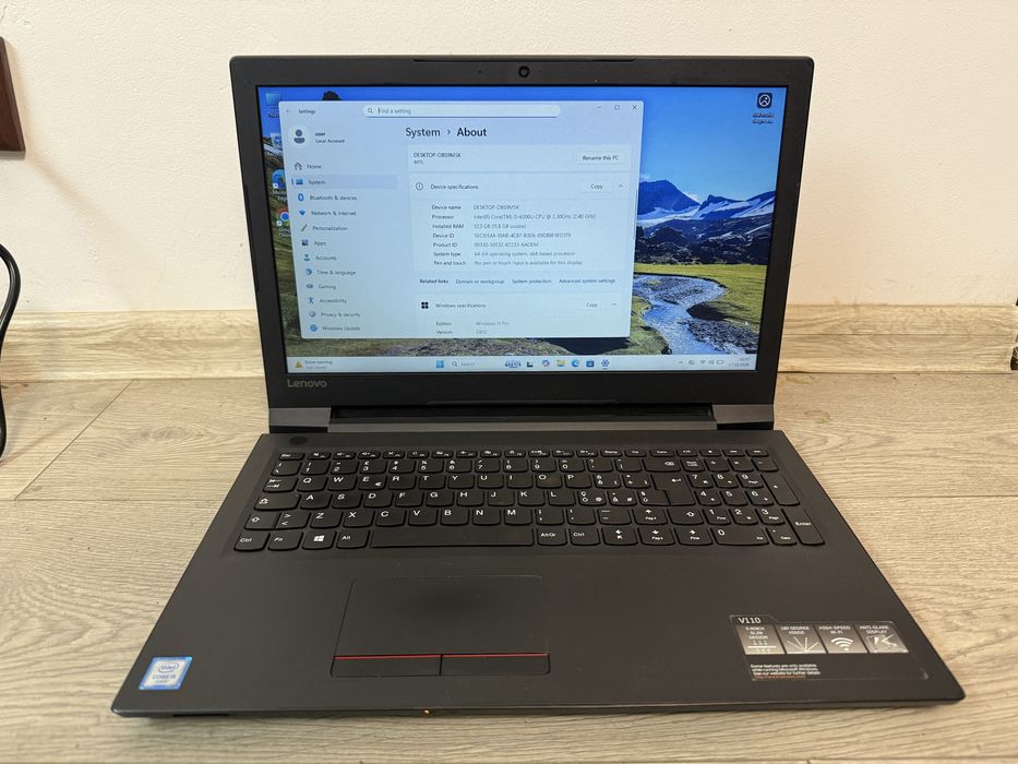 Lenovo V110 i5 / 12 Gb DDR4/ SSD 256/ 15.6” FullHD/ Baterie 3h