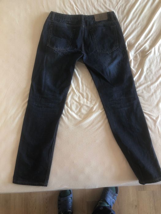 Класически мъжки дънки