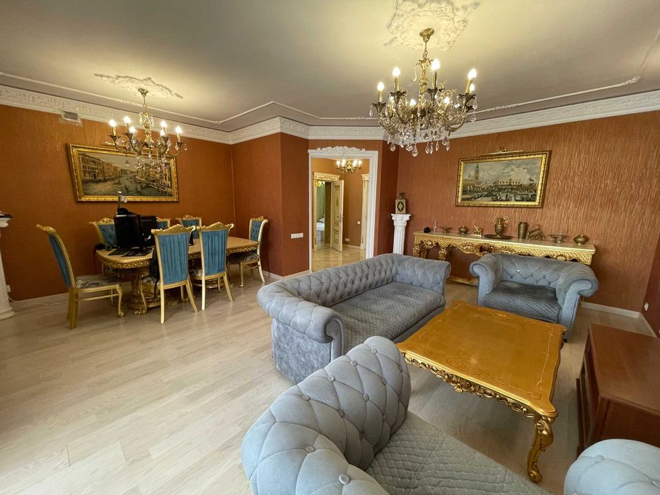 СРОЧНО! Продается 3/4/4, 100 кв.м. Дархан