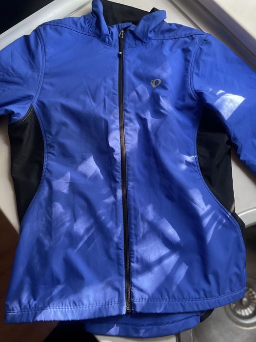 Спортивная курточка