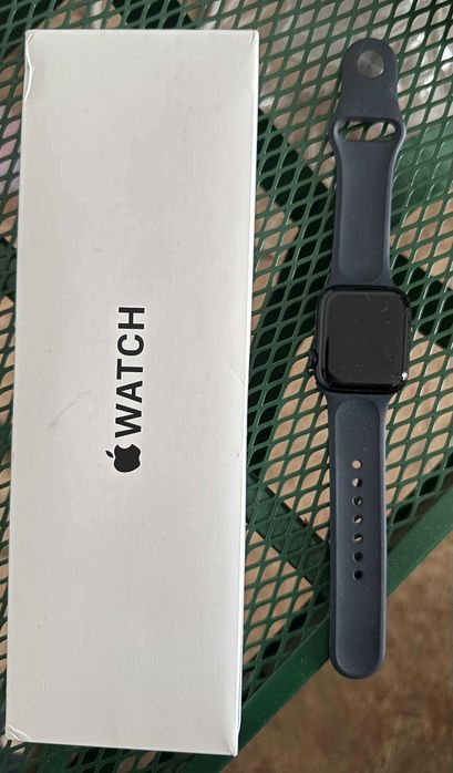 Apple Watch SE (2nd Generation) GPS, 40 мм 2024г