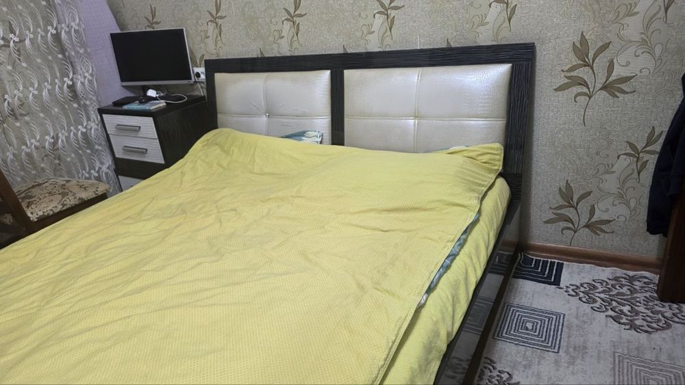 Mebel sotiladi tezda sifatli kamchiligi yoq