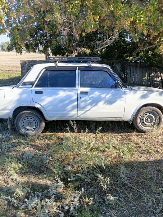 Lada 2105ваз 2000