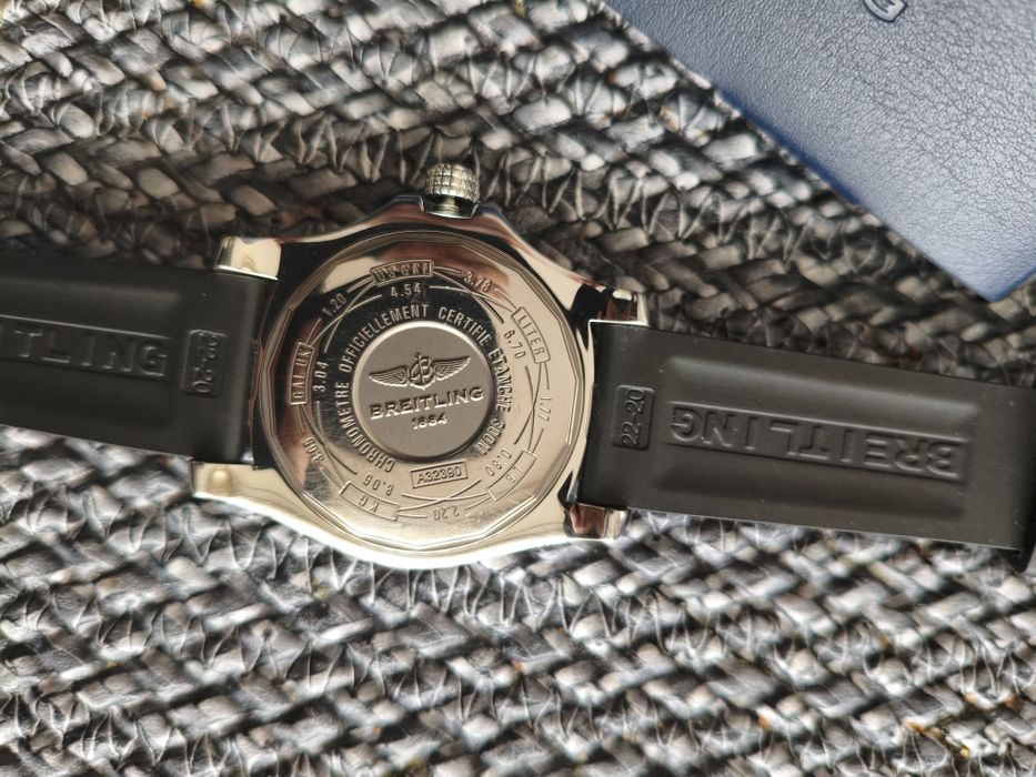 Breitling Avenger gmt ii