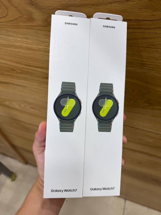 Samsung watch 7/44