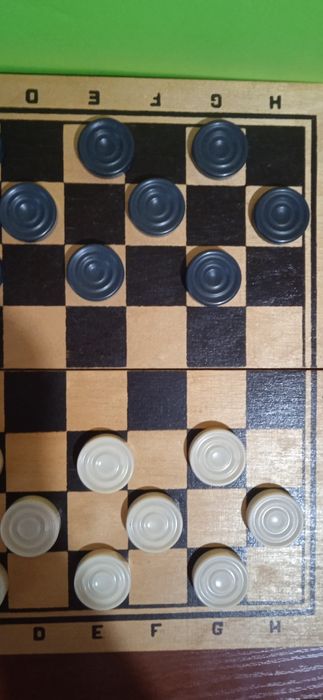 Игры для детей и взрослых: Шахматы, Лото, Домино