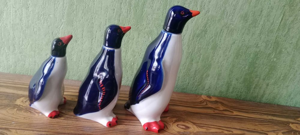 Продам статуэтки, бутылки лфз