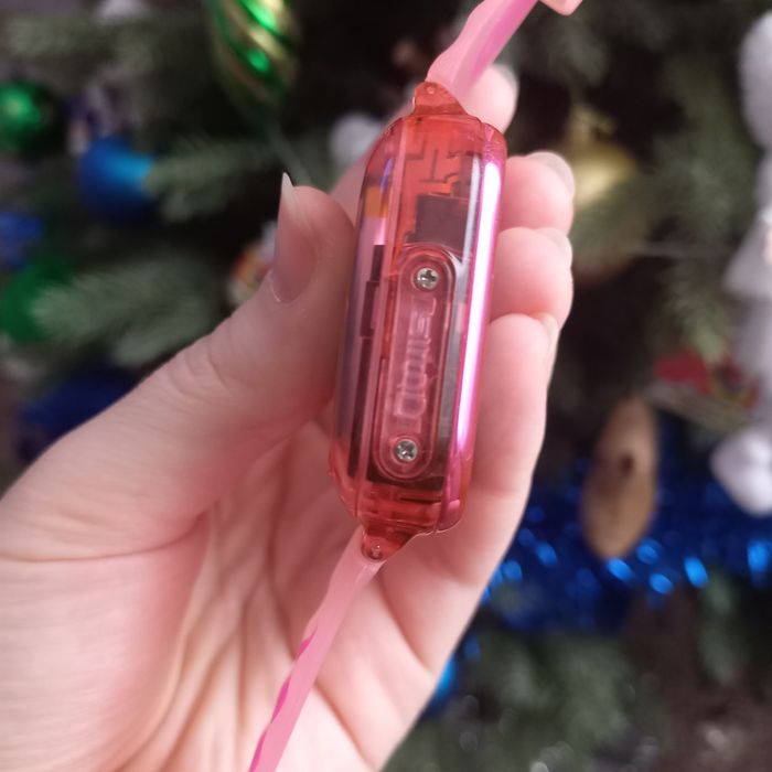 Детские часы ( для отслеживания в реальном времени GPS)