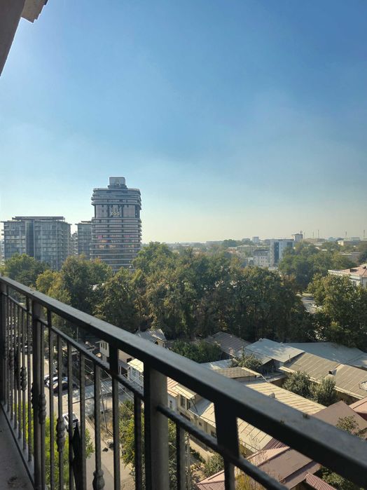 Продается 3х комн Квартира ЖК Виапорт ул Заводская и Бабура Яккасарай