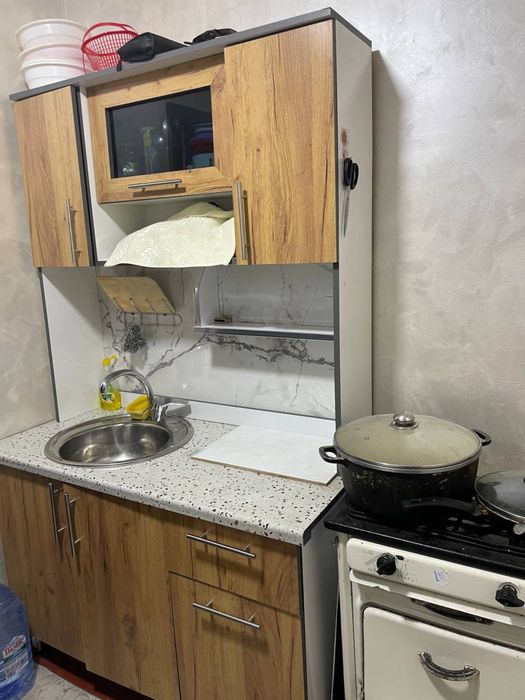 Qatortol Parus ni oldida 1 xonali kvartira arendaga
