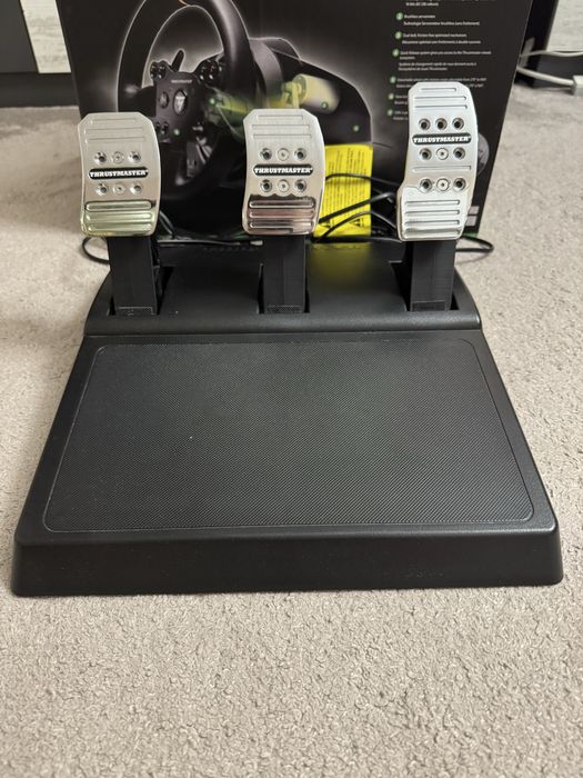 Волан Thrustmaster- Tx Racing Leathed Ed., Pc/XB1