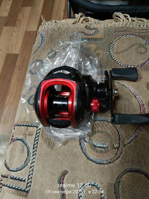 Продам катушку на спиннинг