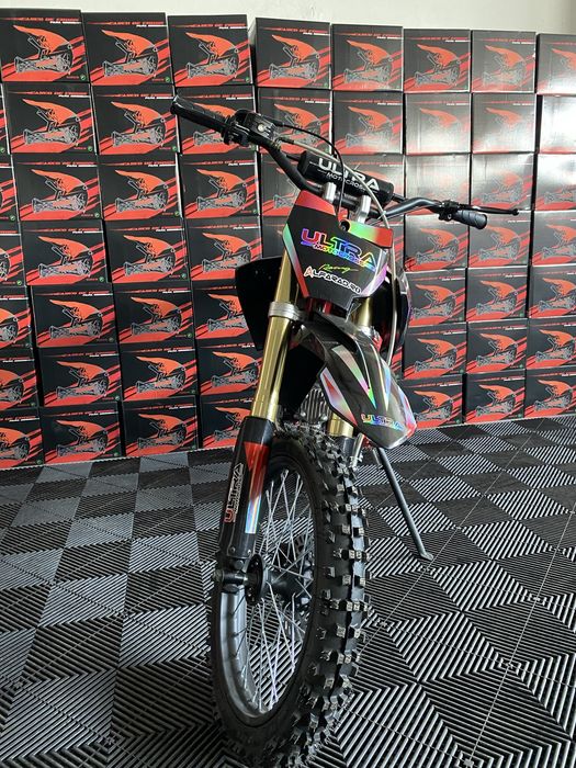 Motocross dirtbike Ultra new design de 125cc nou cu garantie si livrare in toata tara