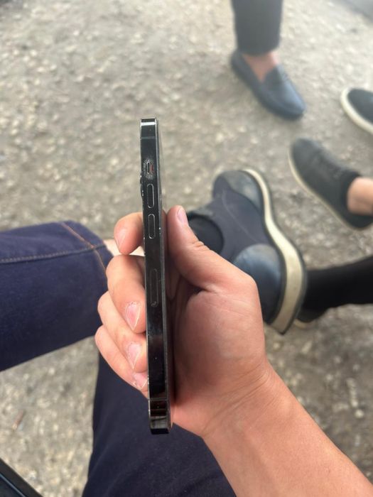 Продам 14 про в идеальном состояний