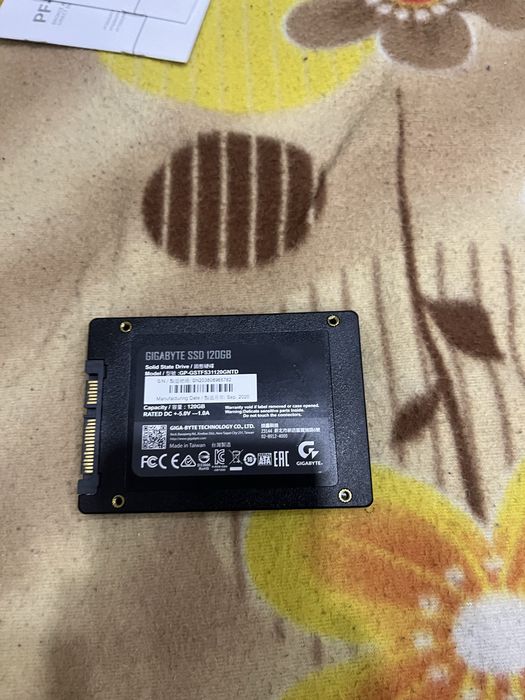 Ssd накопитель.