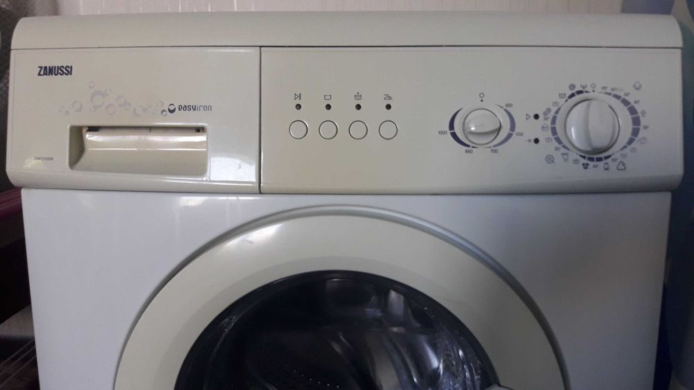 Части от пералня Zanussi ZWF2105W