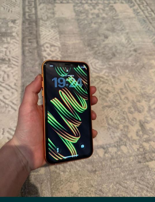 Продам Айфон 17про