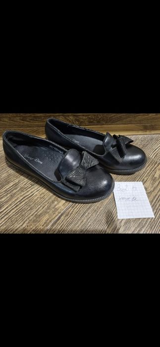 Туфли школьные 36 и 32 р