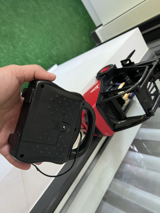 Vand motostivuitor cu telecomanda Linde cu defect