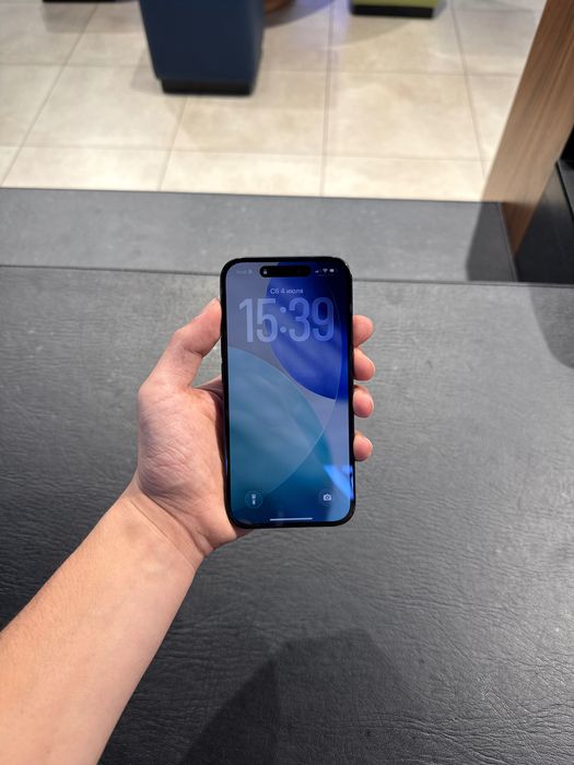 тел сотилади iPhone 16 black