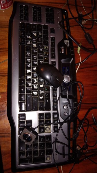 Отдам туфли ,клавиатура