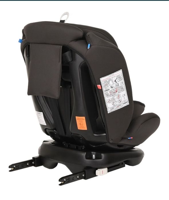 Продам новое автокресло