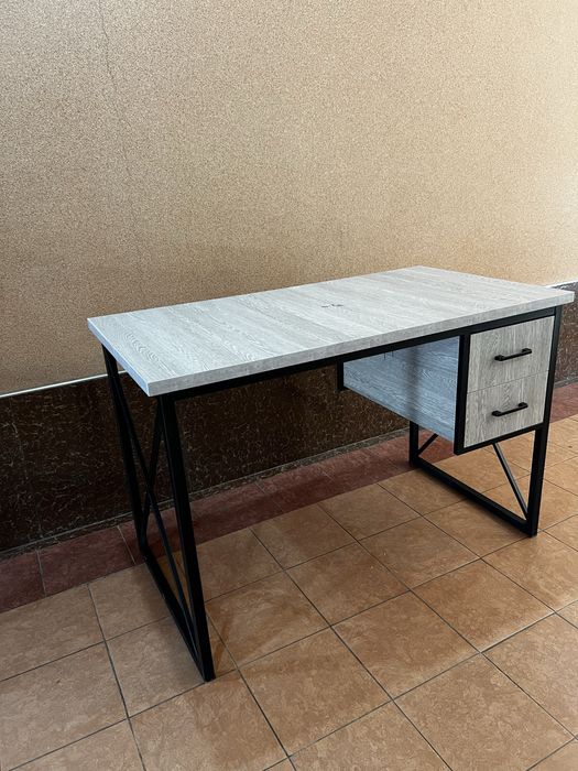 Офис учун лофт мебеллар. (Янги)