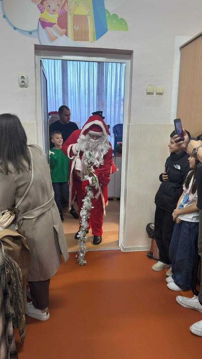 Mos Craciun la CLUJ - pentru ACASĂ / la serbare / la gradinita