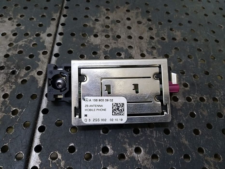 Amplificator antena mercedes b class w247 a1569050902