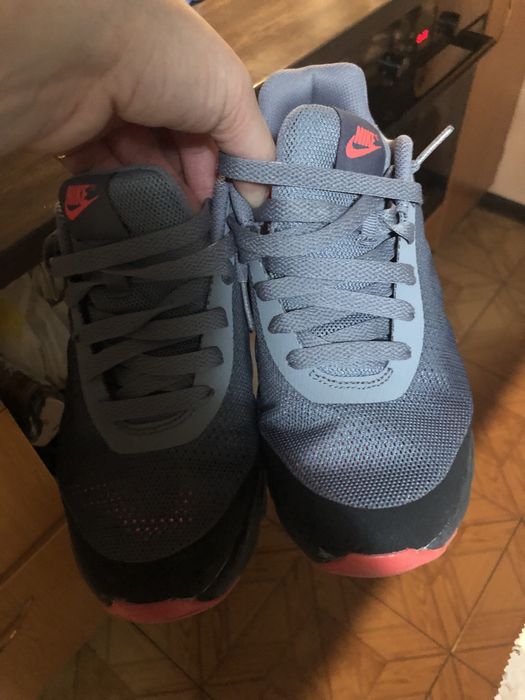 Дамски маратонки