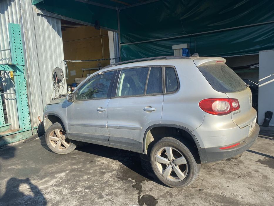Tiguan 4x4 2.0dizel На части!!!