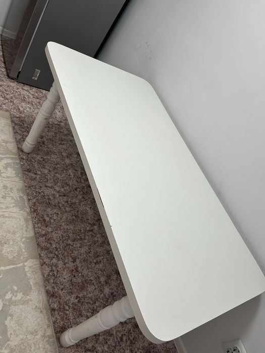 Продам стол. 1,50*90 в хорошем состояние