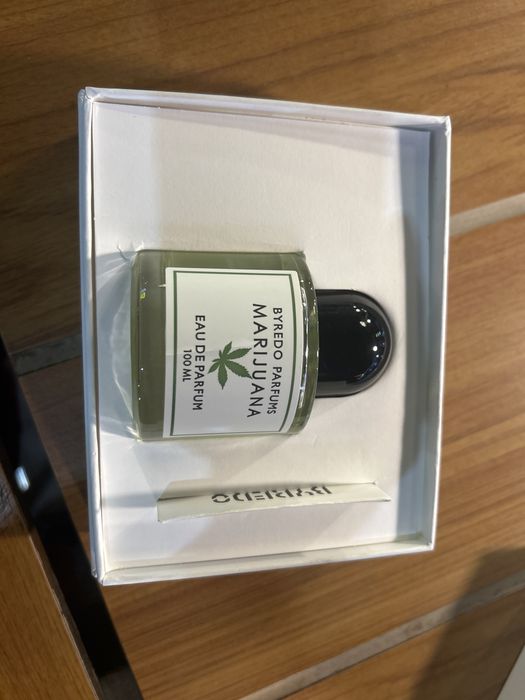 Eau de Parfum, унисекс, қаптамада(в коробке)