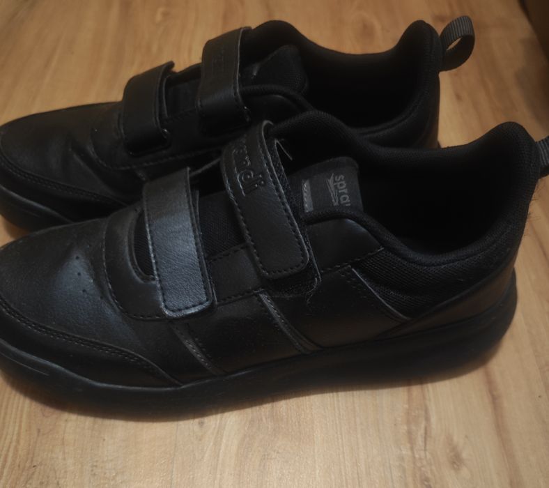 Маратонки sprandi  40 номер - 20 лв.