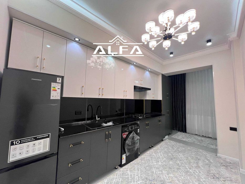 kvartira uy xonadon sotiladi 3 xonali 90m² 5-qavat.