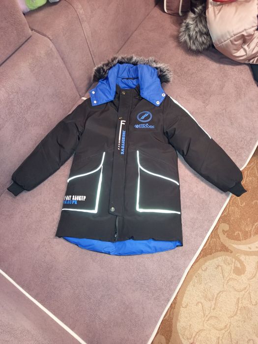 Зимняя куртка на мальчика 6-8лет