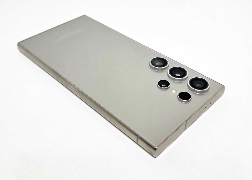 Samsung S24 Ultra 256GB Titanium Gray