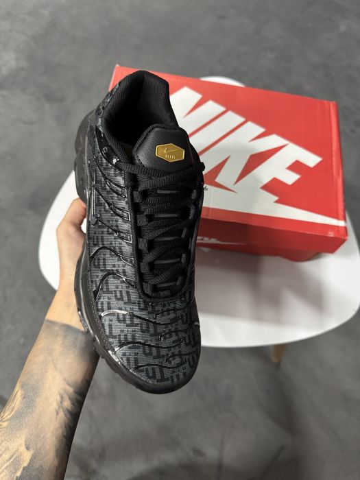 Nike Air Max Plus Black Pattern