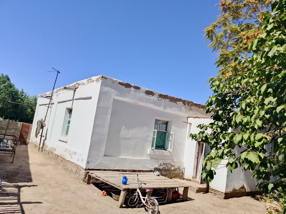 Уй сатылады Гоне каладан