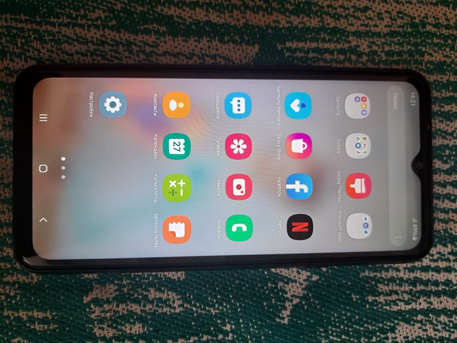 Продам телефон самсунг