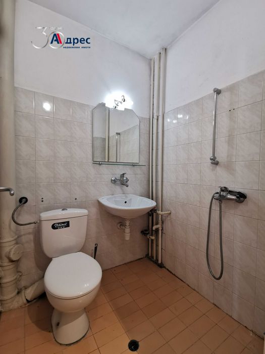 Eдностаен апартамент, Център, 47 кв.м., ет. 4/6, обзаведен, ТЕЦ