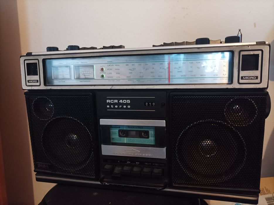 Vând aiwa sharp saba