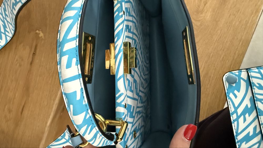 Дамска чанта -Fendi