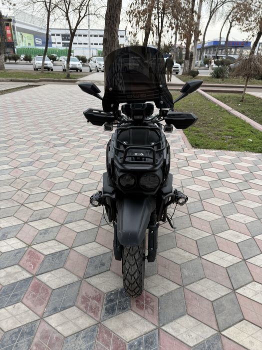 Tank skutor sotiladi