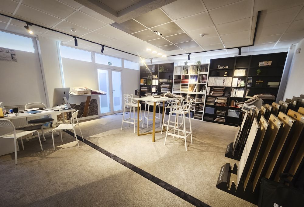 Spatiu Comercial 105mp+20mp terasa Liber