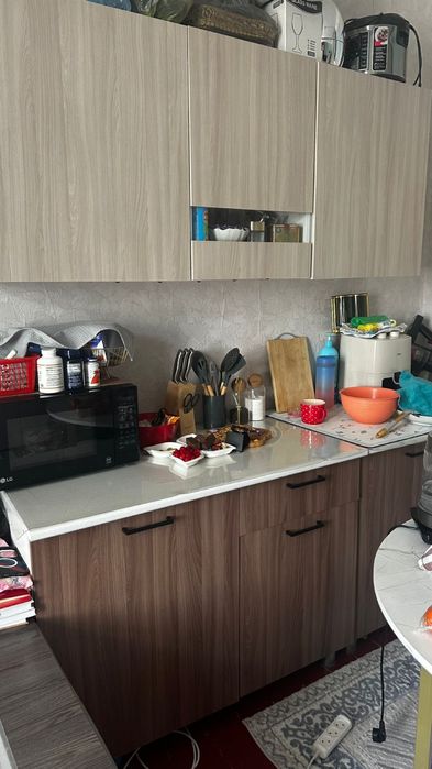 Продаю кухонный гарнитур