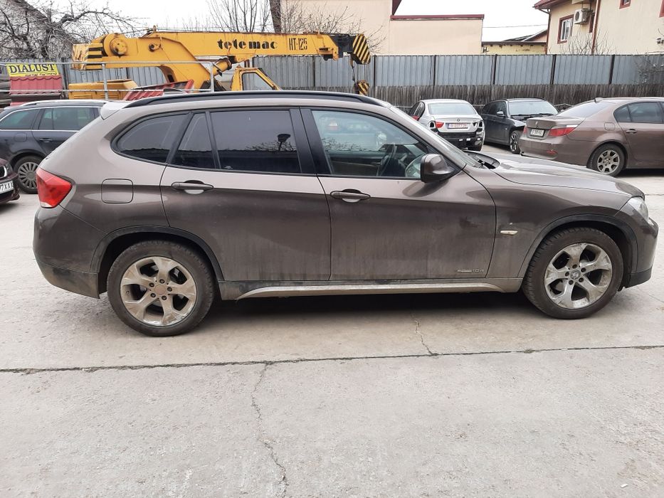 Aripa stanga dreapta bmw x1 e84